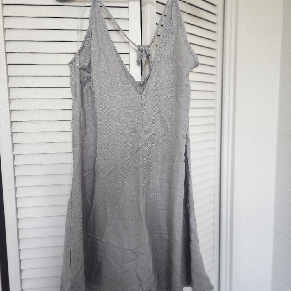 Romper - Picture 3 of 5